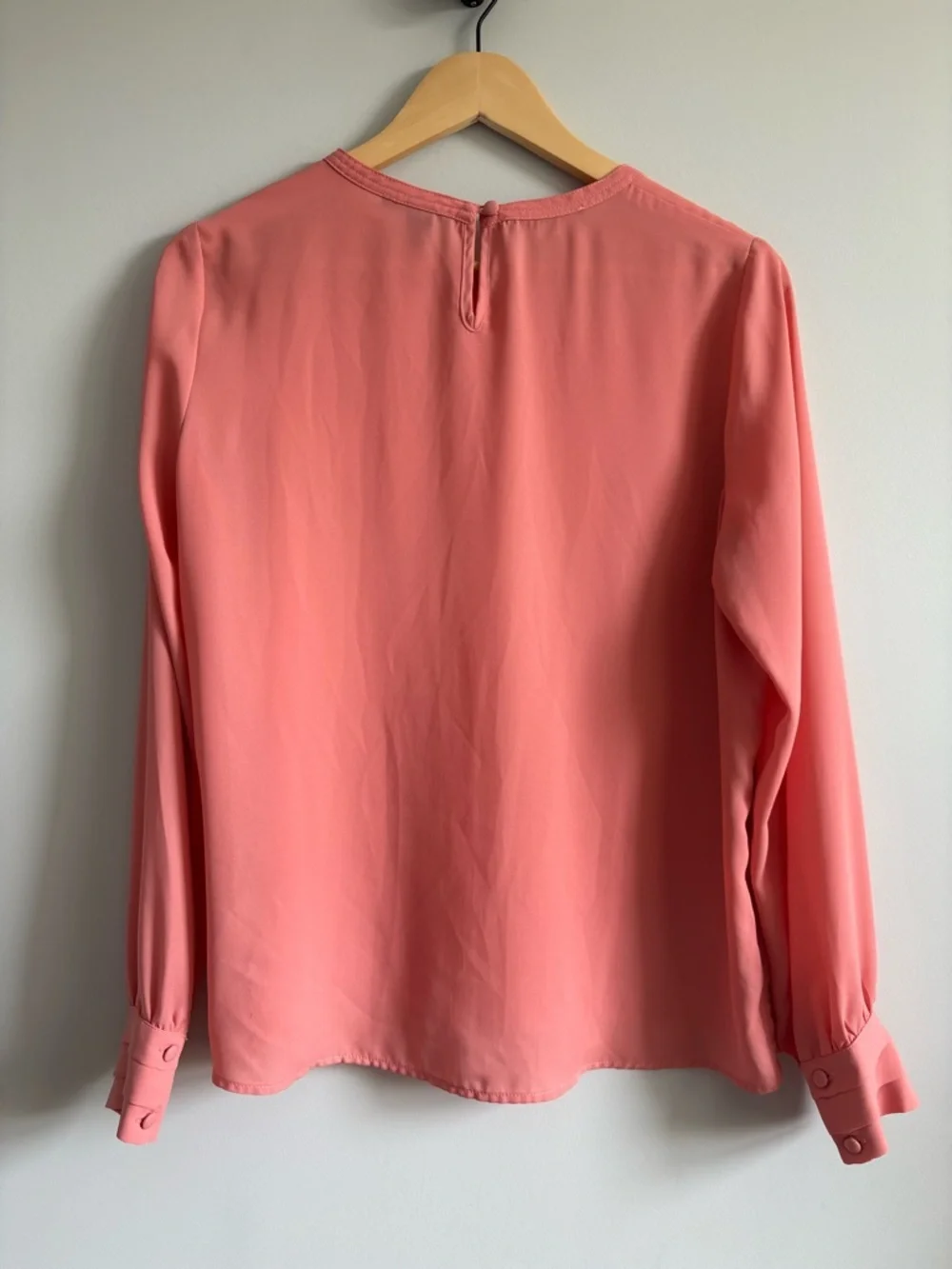 Scotch & Soda Maison Scotch Pleat-Front Blouse | Size Medium - Picture 6 of 7